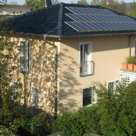 In Freiburg-gundelfingen Mit Garten *